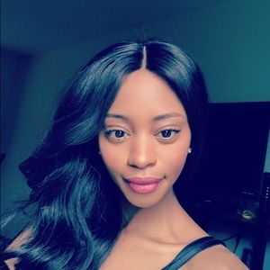 Meet your Posher, Sierra